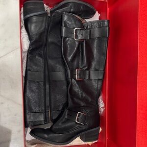 Donald J. Pliner Motto Boot